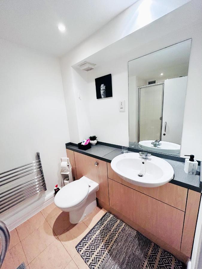Amazing Flat Near South Kensington - 2 To 3 Bedrooms ลอนดอน ภายนอก รูปภาพ